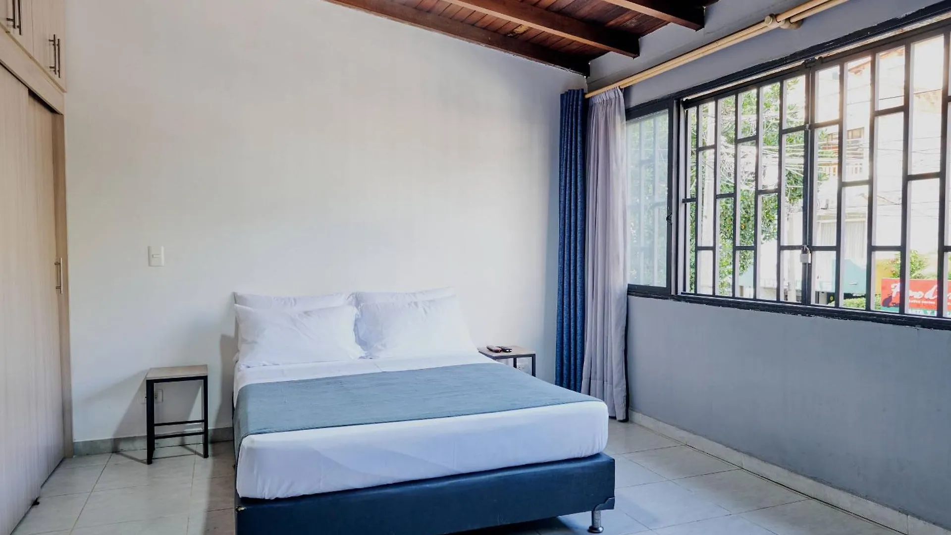 Apartamentos En Zona Rosa De Laureles Medellin Apartment