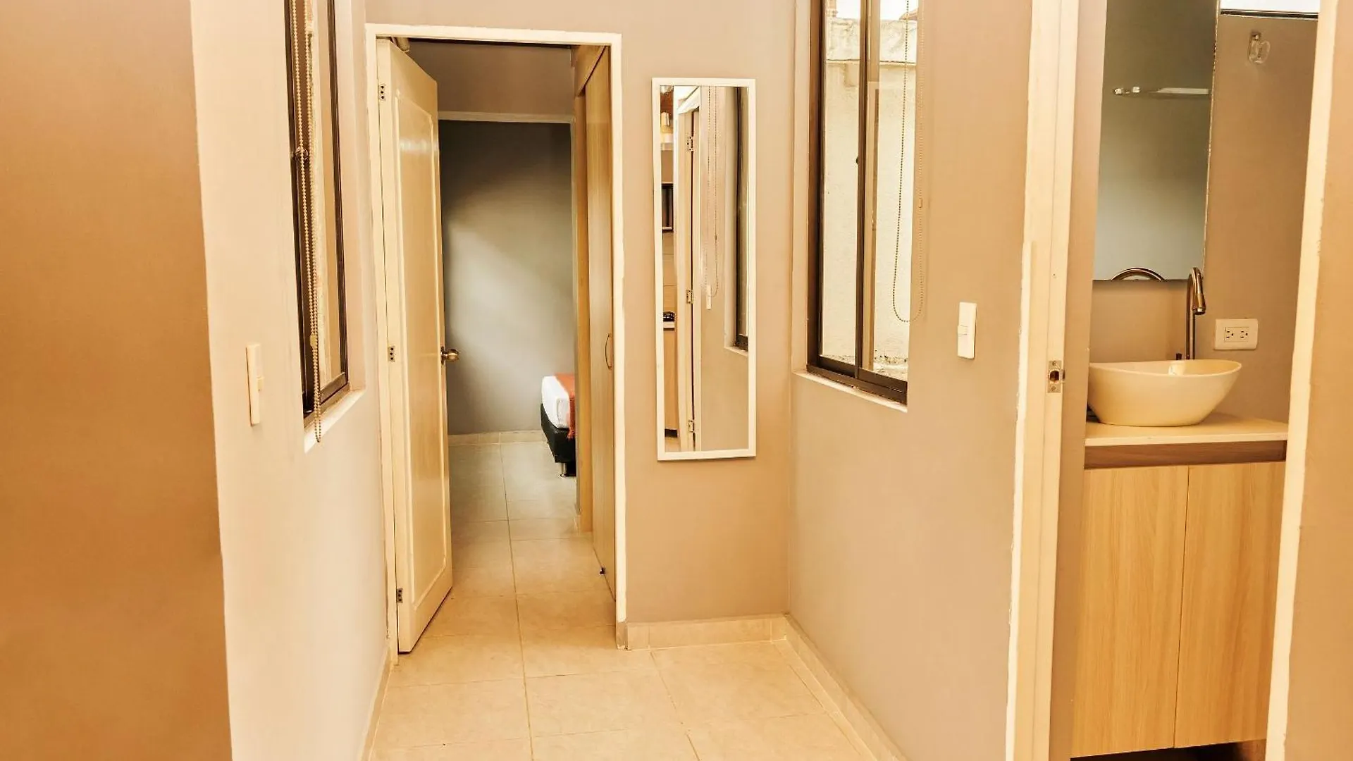 Apartamentos En Zona Rosa De Laureles Medellin 0*,  Colombia