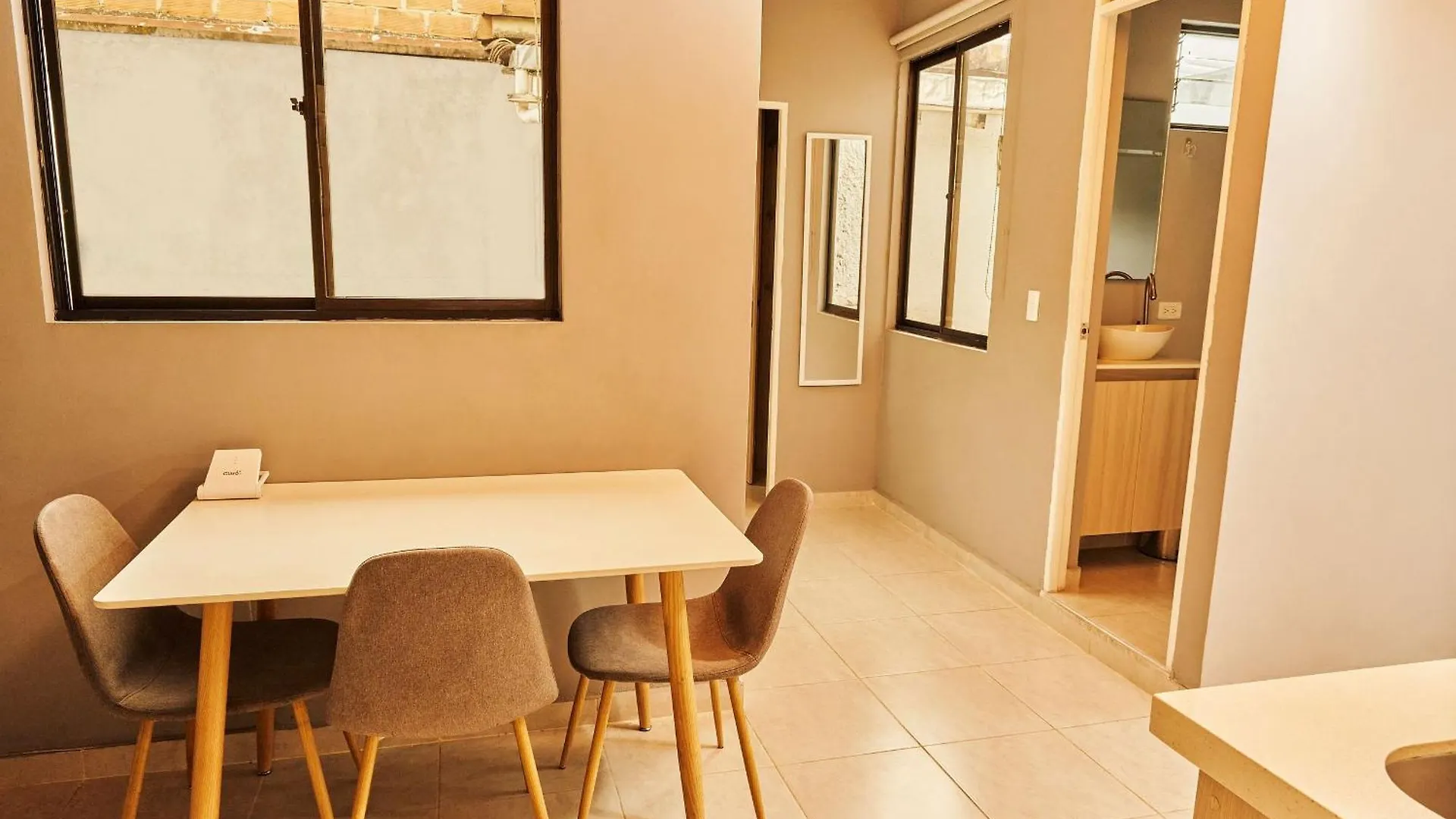 Apartamentos En Zona Rosa De Laureles Medellin Apartment