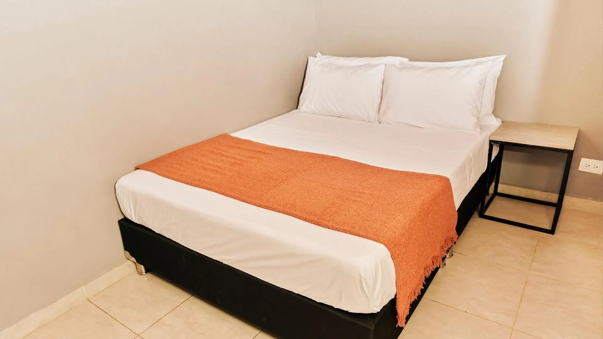 Apartamentos En Zona Rosa De Laureles Medellin