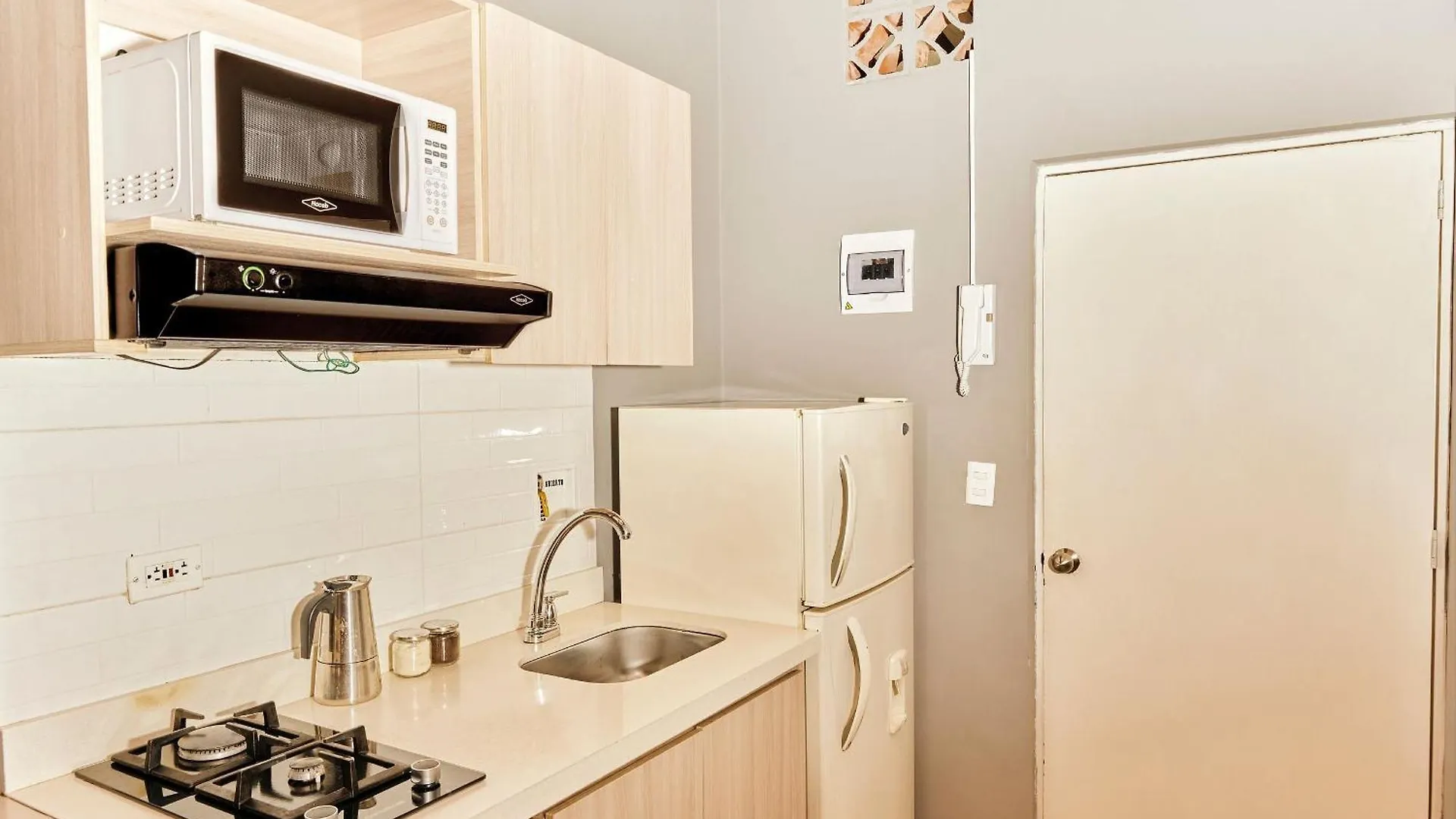 Апартаменты Apartamentos En Zona Rosa De Laureles Медельин