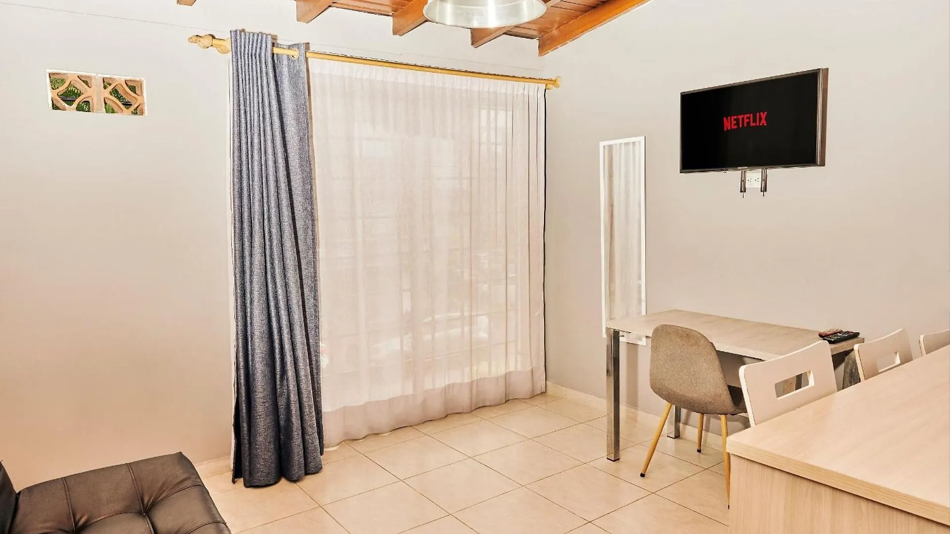 Apartamentos En Zona Rosa De Laureles Medellin Colombia